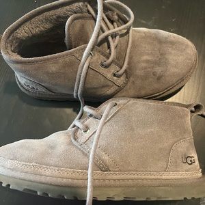 Ugg boot neumel lace up